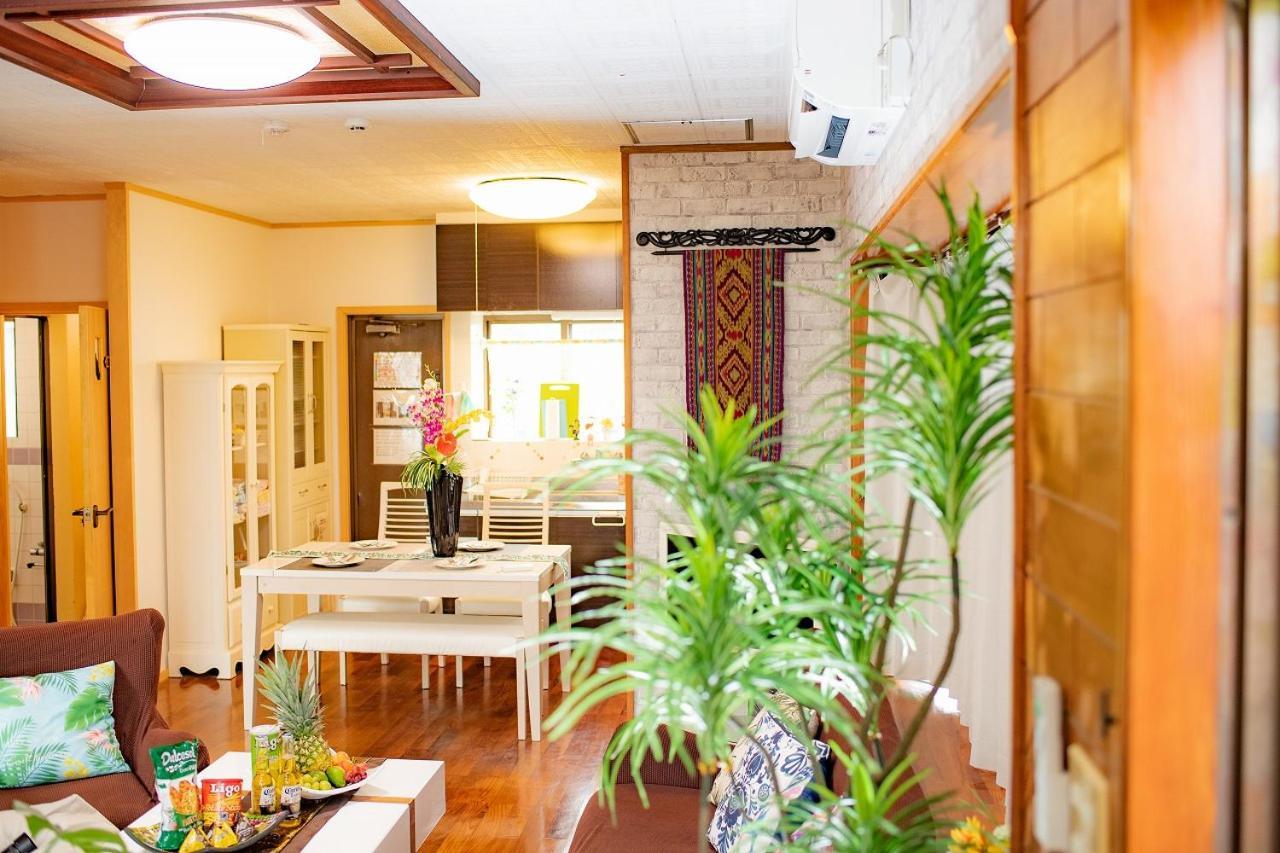 Mk Garden Villa Okinawa Екстериор снимка